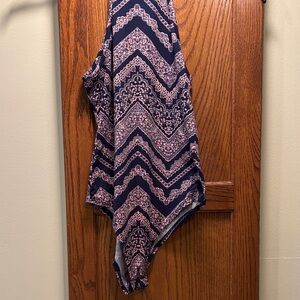 A'GACI Navy and Light Pink Lace Print Top (one piece) - size Small